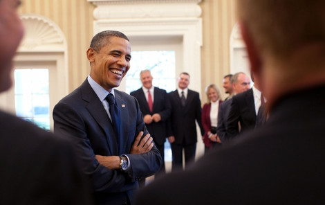 Barack Obama freut sich, dass die EPA zuständig ist (Foto: Whitehouse)