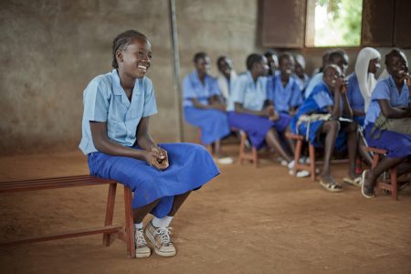 Climate warrior. Wenn Mädchen was lernen leben sie länger, sind gesünder, verdienen mehr und nutzen dem Klima. Was will man mehr? (Foto: Oxfam / Flickr)